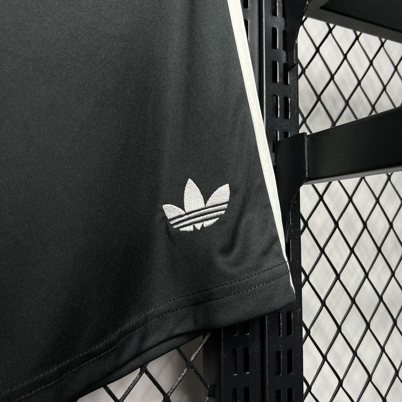 Shorts Manchester United 2024/25 Third