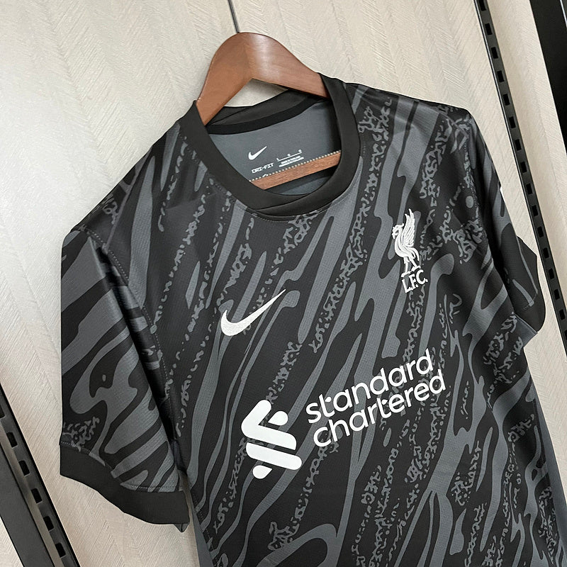 Camisola Liverpool Goleiro 24/25 Preta